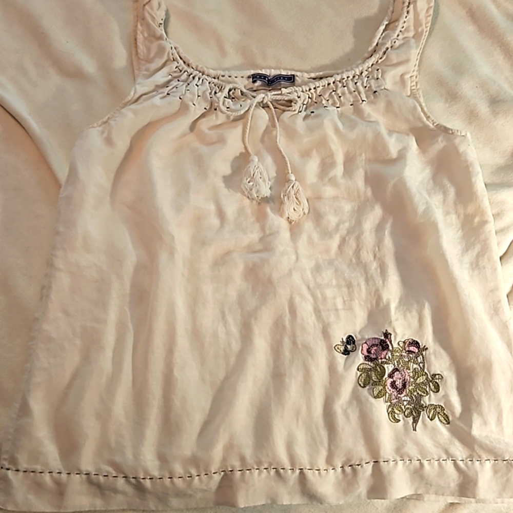Silk, embroidered tank top M/Lg